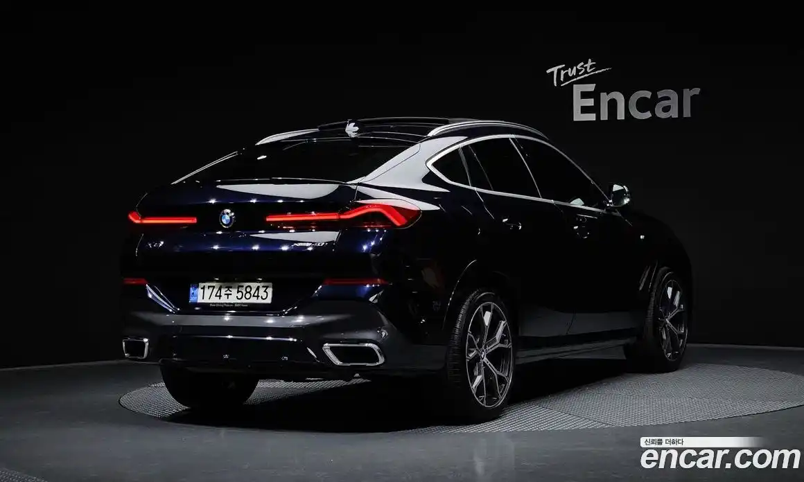 BMW X6 2021 3.0 Автомат в Москве № 192744, фото 14