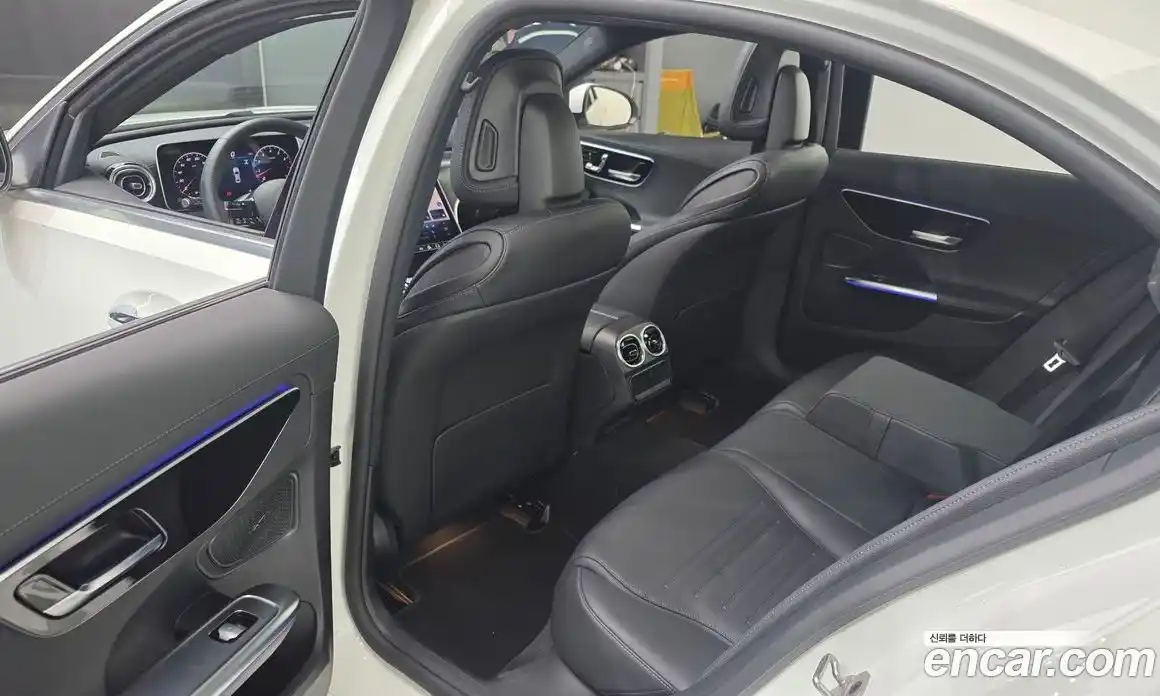 Mercedes-Benz C-Class 2025 2.0 Автомат в Москве № 193712, фото 11