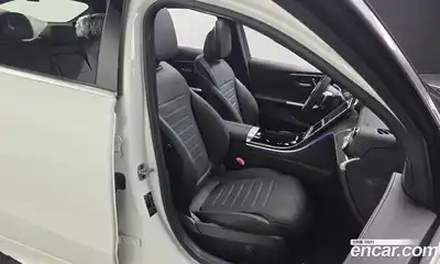 Mercedes-Benz C-Class 2025 2.0 Автомат в Москве № 193712, миниатюра 12