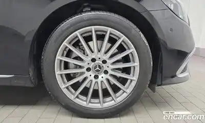 Mercedes-Benz E-Class 2023 2.0 Автомат в Москве № 193945, миниатюра 9