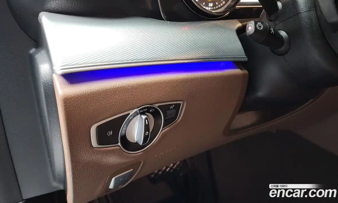 Mercedes-Benz E-Class 2019 2.0 Автомат в Москве № 194024, фото 11