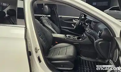 Mercedes-Benz E-Class 2017 2.0 Автомат в Москве № 195062, миниатюра 3