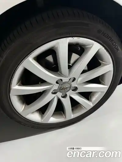 Audi A4 2014 2.0 Автомат в Москве № 196896, миниатюра 5