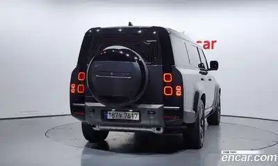 Land Rover Defender 2024 3.0 Автомат в Москве № 198042, миниатюра 11