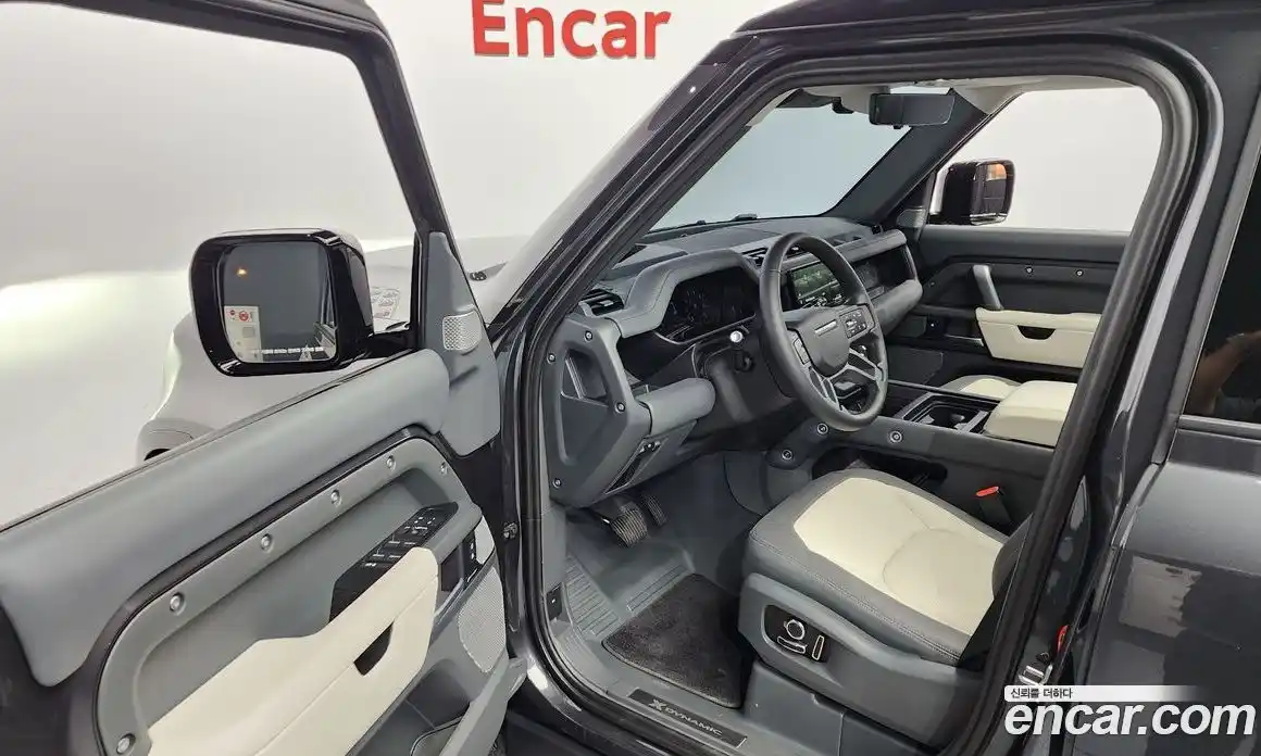 Land Rover Defender 2024 3.0 Автомат в Москве № 198042, фото 18