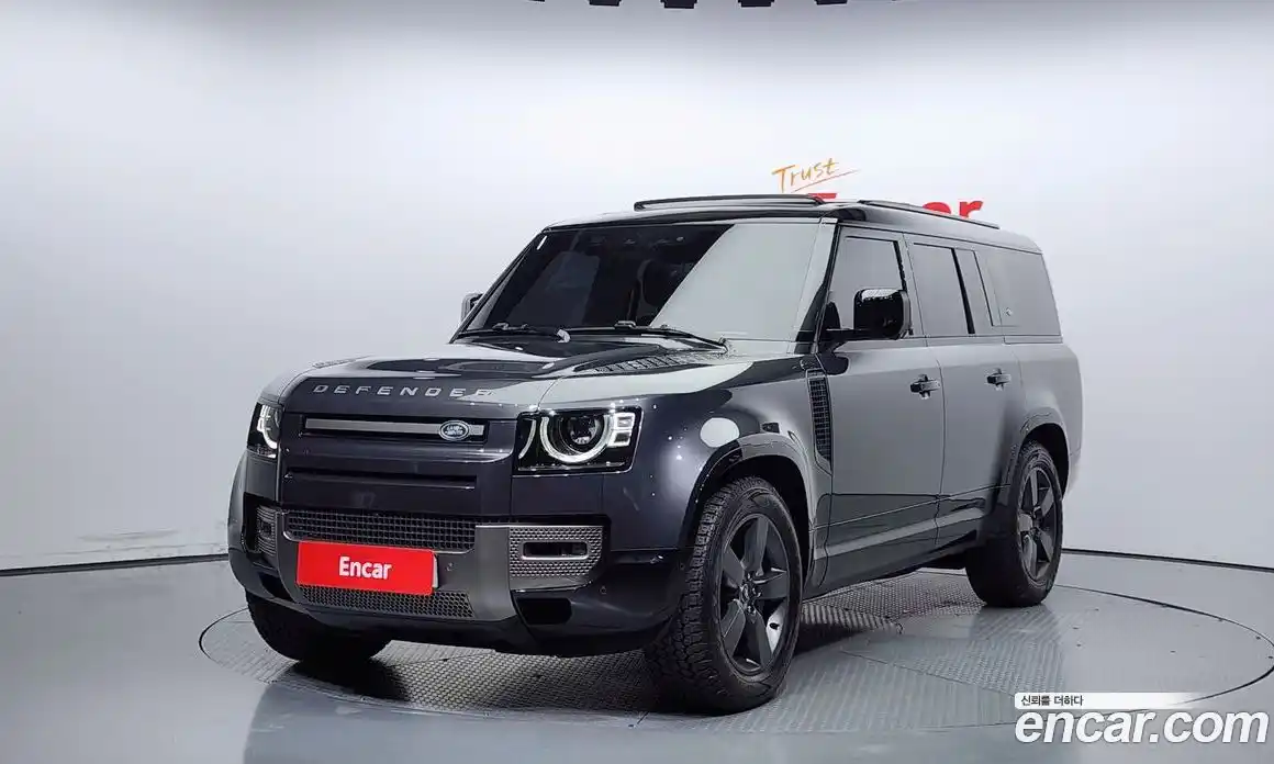 Land Rover Defender 2024 3.0 Автомат в Москве № 198042, фото 4