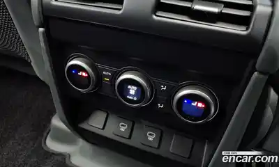 Land Rover Defender 2024 3.0 Автомат в Москве № 198042, миниатюра 5