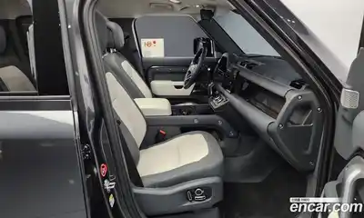 Land Rover Defender 2024 3.0 Автомат в Москве № 198042, миниатюра 6