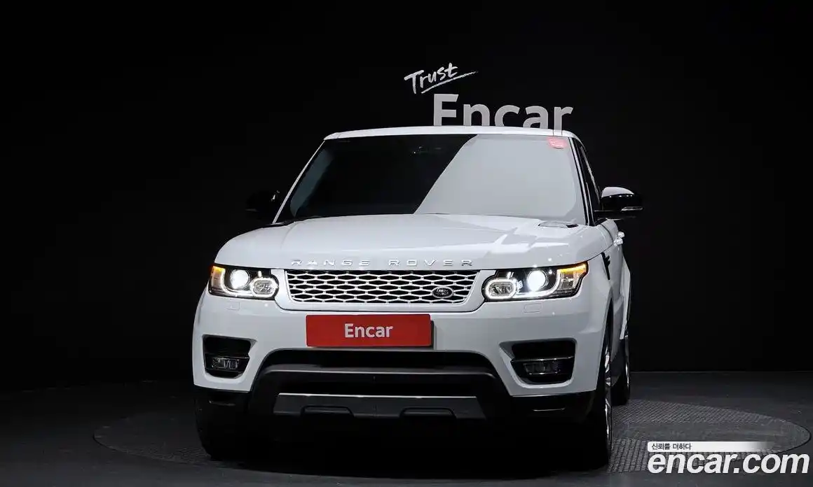 Land Rover Range-Rover Sport 2016 3.0 Автомат в Москве № 198156, фото 1