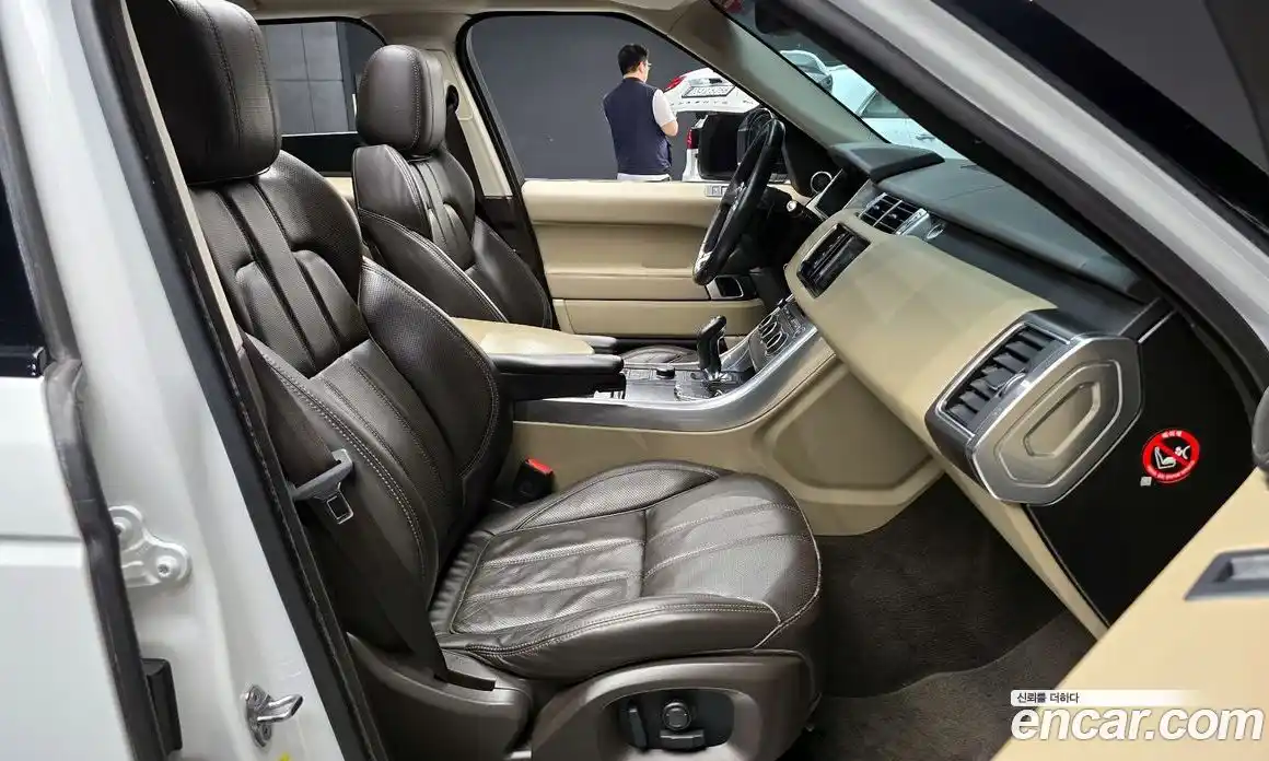 Land Rover Range-Rover Sport 2016 3.0 Автомат в Москве № 198156, фото 17