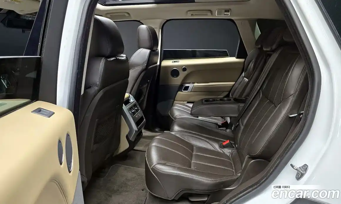 Land Rover Range-Rover Sport 2016 3.0 Автомат в Москве № 198156, фото 7