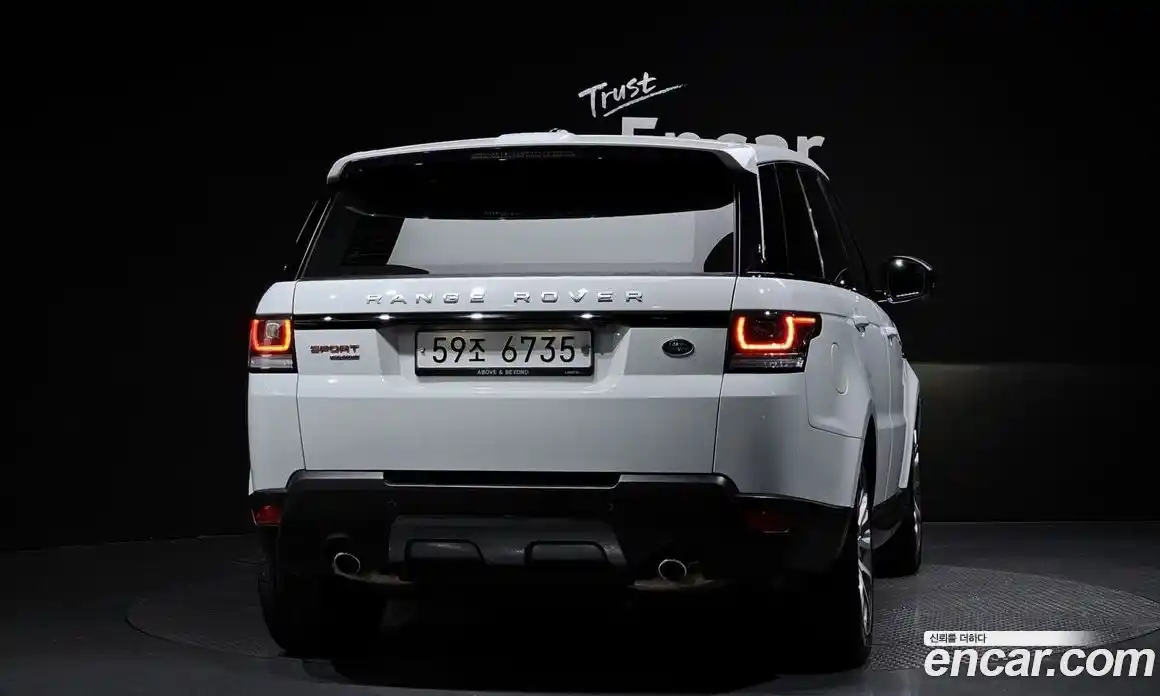 Land Rover Range-Rover Sport 2016 3.0 Автомат в Москве № 198156, фото 9