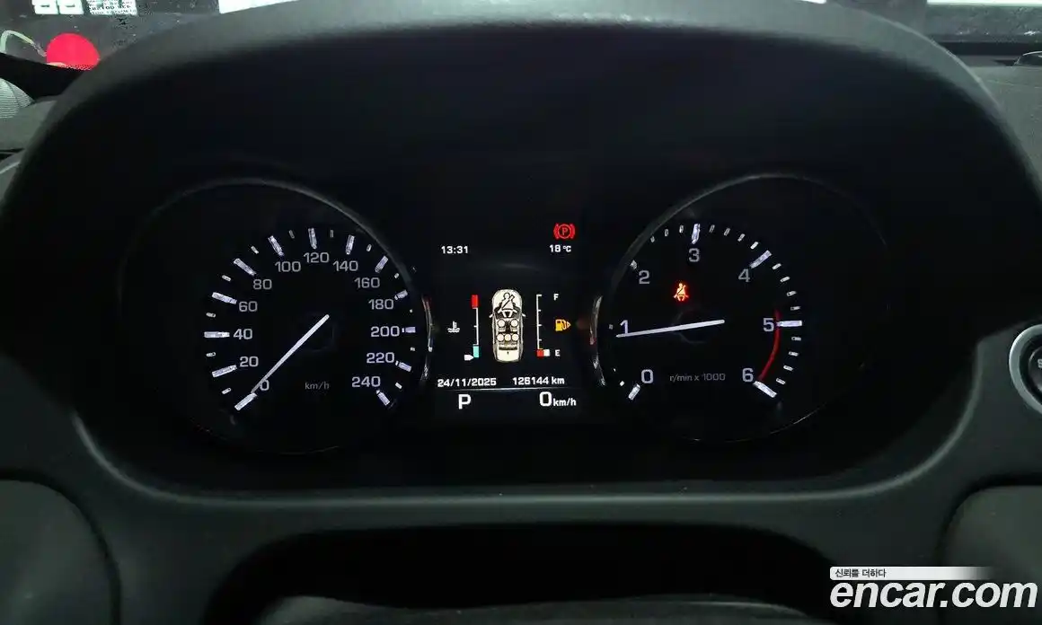 Land Rover Discovery Sport 2016 2.0 Автомат в Москве № 198261, фото 8