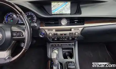 Lexus ES 2017 2.5 Автомат в Москве № 198876, миниатюра 10