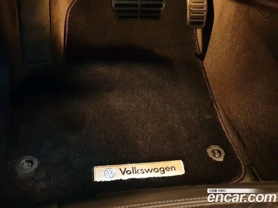 Volkswagen Touareg 2005 4.2 Автомат в Москве № 199349, фото 12