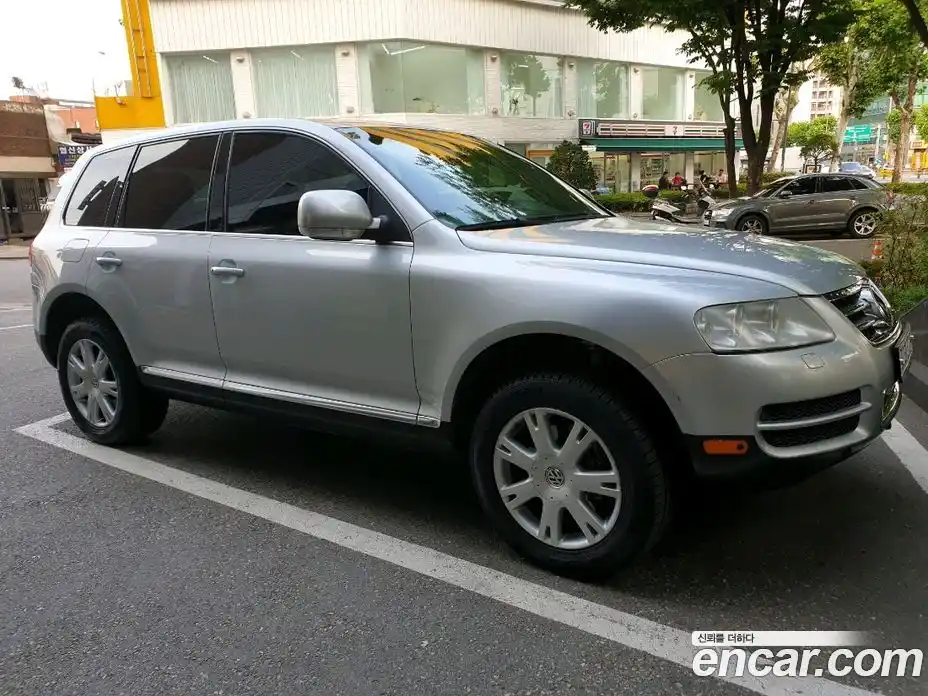 Volkswagen Touareg 2005 4.2 Автомат в Москве № 199349, фото 19