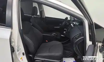 Toyota Prius 2016 1.8 Автомат в Москве № 199625, миниатюра 8