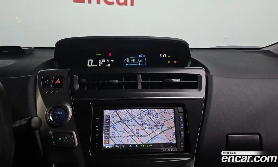 Toyota Prius 2016 1.8 Автомат в Москве № 199625, фото 9