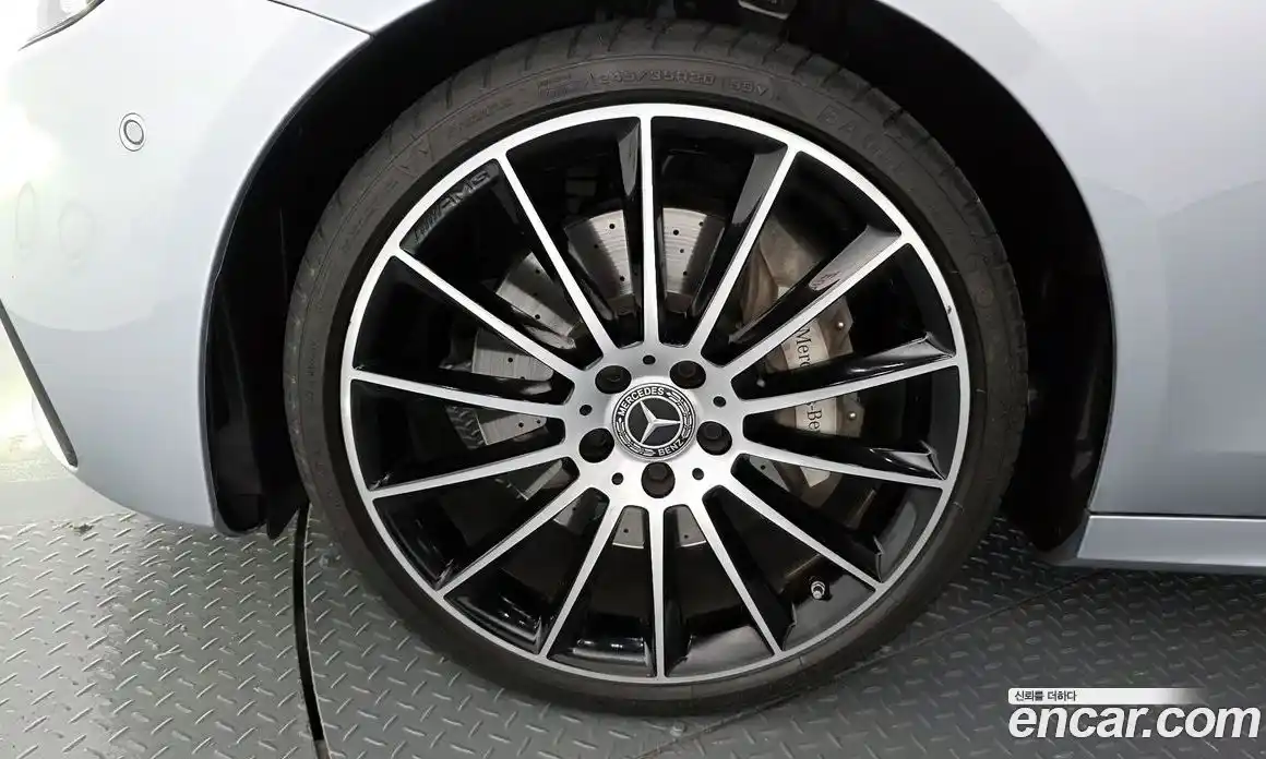 Mercedes-Benz E-Class 2023 2.0 Автомат в Москве № 200381, фото 15