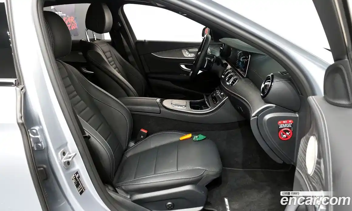 Mercedes-Benz E-Class 2023 2.0 Автомат в Москве № 200381, фото 16