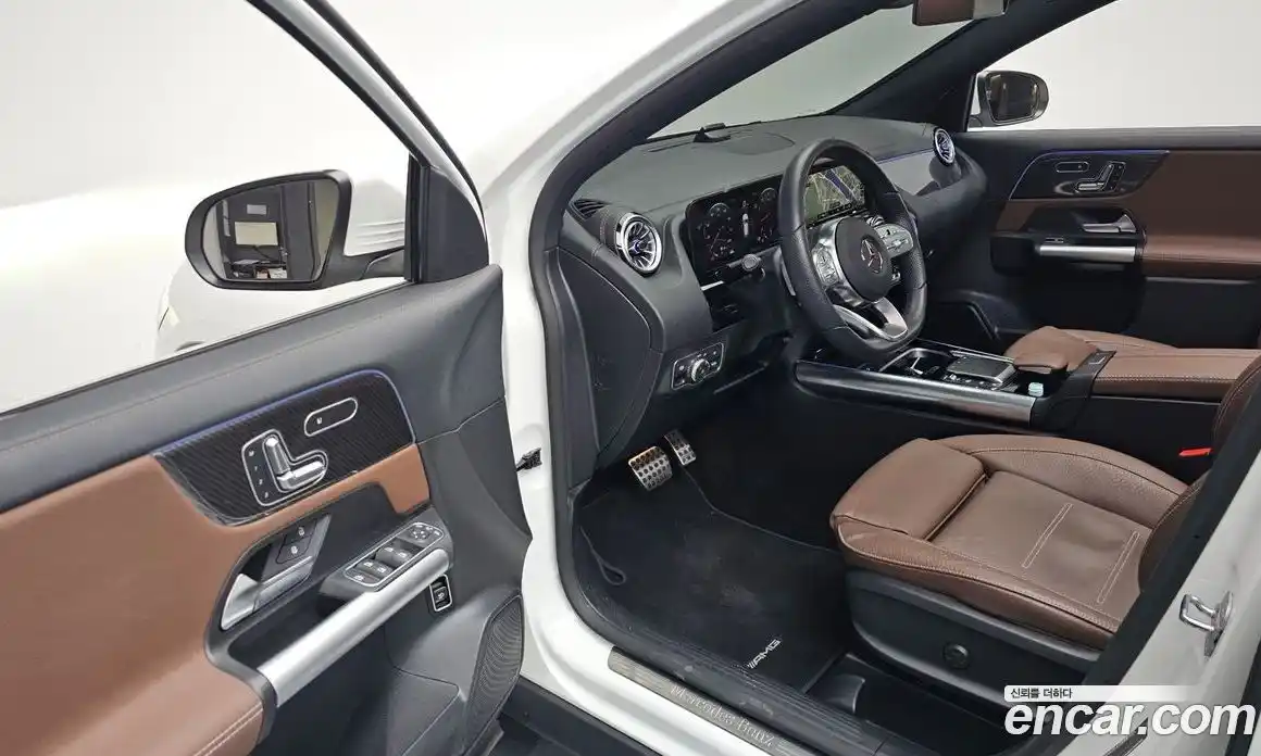 Mercedes-Benz GLA-Class 2023 2.0 Автомат в Москве № 203379, фото 13