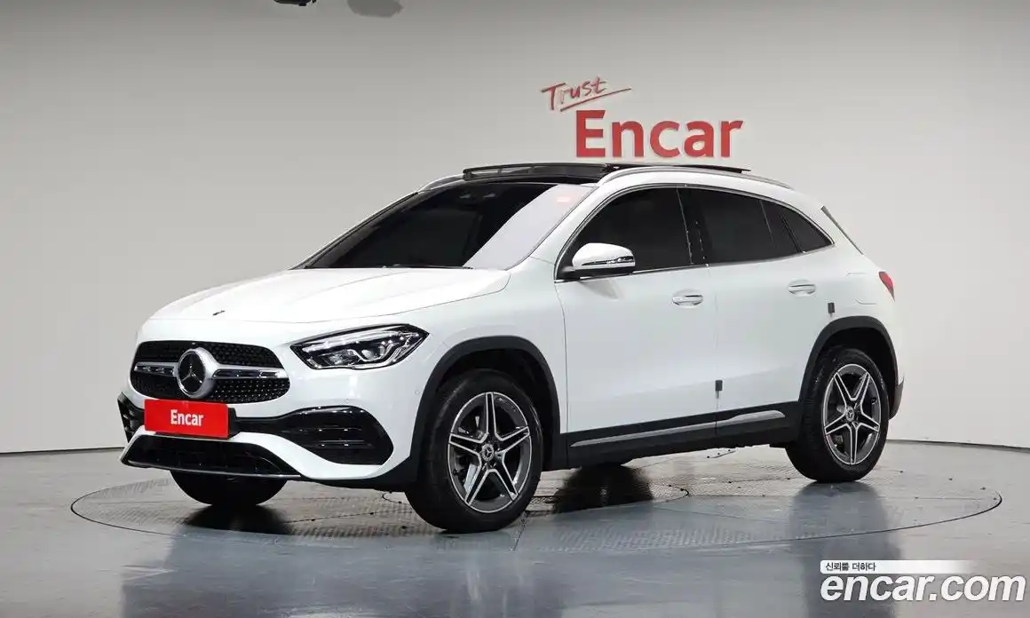 Mercedes-Benz GLA-Class 2023 2.0 Автомат в Москве № 203379, фото 15