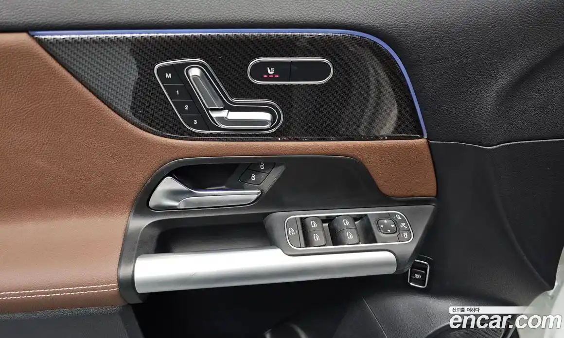 Mercedes-Benz GLA-Class 2023 2.0 Автомат в Москве № 203379, фото 5