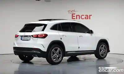Mercedes-Benz GLA-Class 2023 2.0 Автомат в Москве № 203379, миниатюра 10