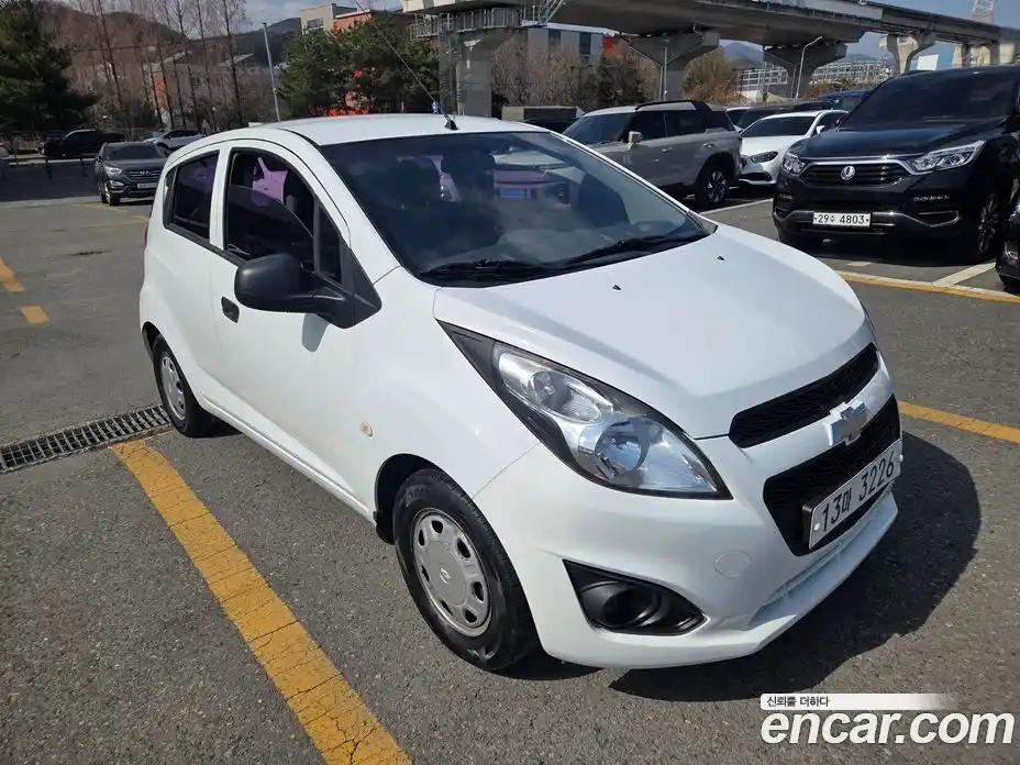 Chevrolet Spark 2015 1.0 Автомат в Москве № 203606, фото 3