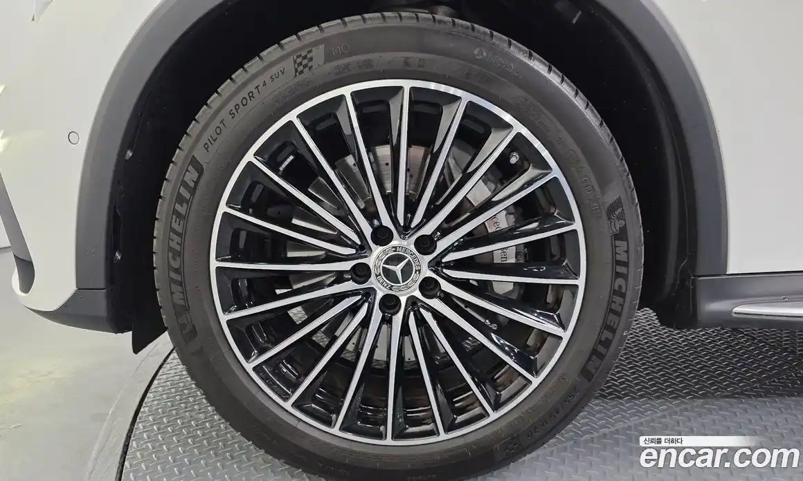 Mercedes-Benz GLC-Class 2024 2.0 Автомат в Москве № 205345, фото 18