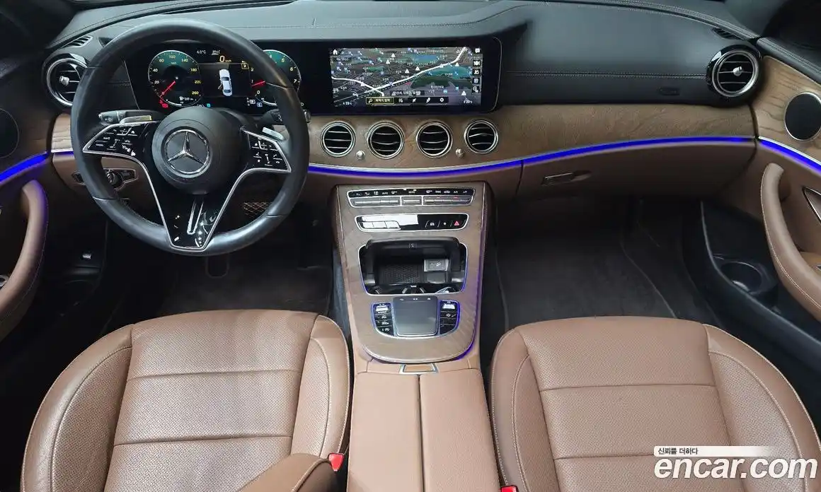 Mercedes-Benz E-Class 2023 2.0 Автомат в Москве № 205505, фото 14