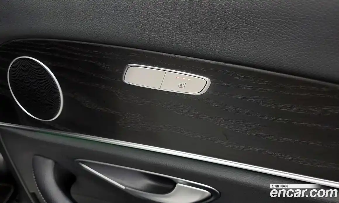 Mercedes-Benz E-Class 2022 2.0 Автомат в Москве № 207677, фото 11