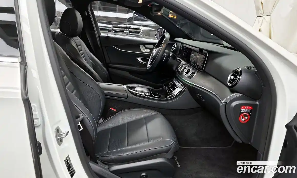 Mercedes-Benz E-Class 2022 2.0 Автомат в Москве № 207677, фото 14