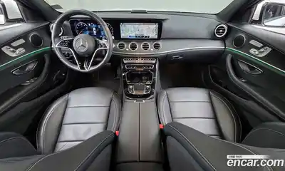 Mercedes-Benz E-Class 2022 2.0 Автомат в Москве № 207677, миниатюра 4
