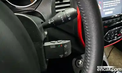 Renault QM3 2015 1.5 Автомат в Москве № 209432, миниатюра 12