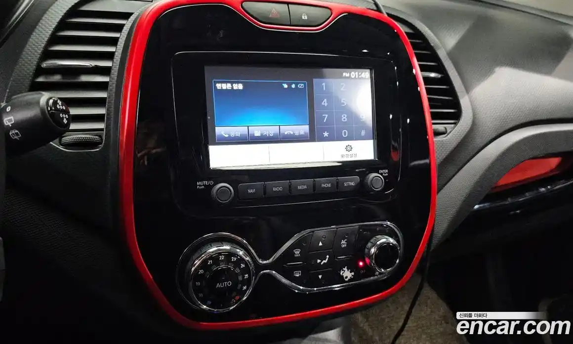 Renault QM3 2015 1.5 Автомат в Москве № 209432, фото 13