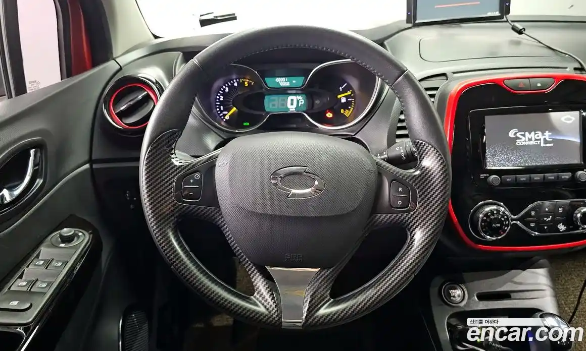 Renault QM3 2015 1.5 Автомат в Москве № 209432, фото 18