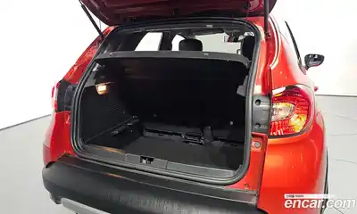 Renault QM3 2015 1.5 Автомат в Москве № 209432, миниатюра 9