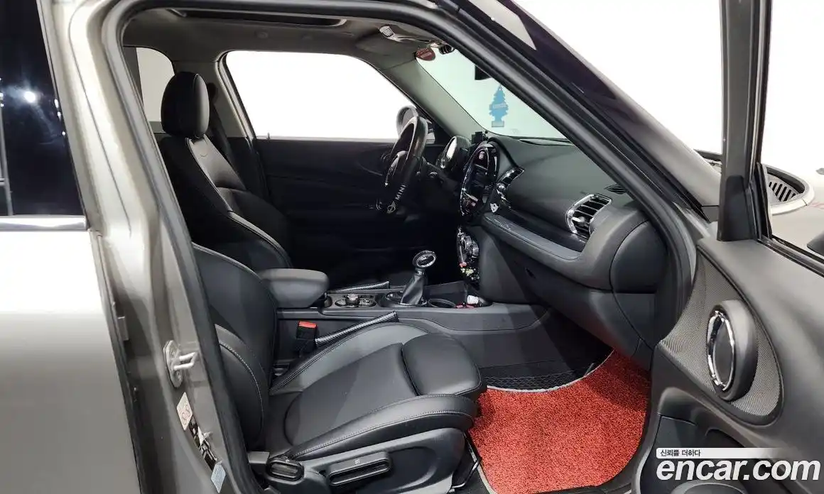 Mini Clubman 2019 1.5 Автомат в Москве № 209471, фото 16