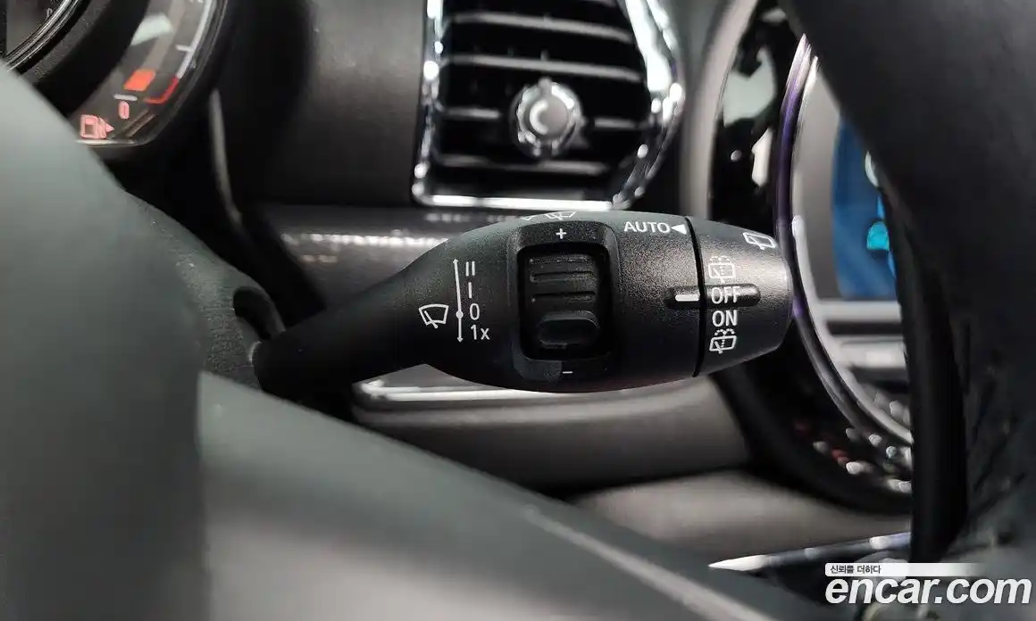 Mini Clubman 2019 1.5 Автомат в Москве № 209471, фото 19