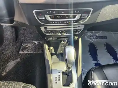 Renault SM3 2010 1.6 Автомат в Москве № 210016, миниатюра 12