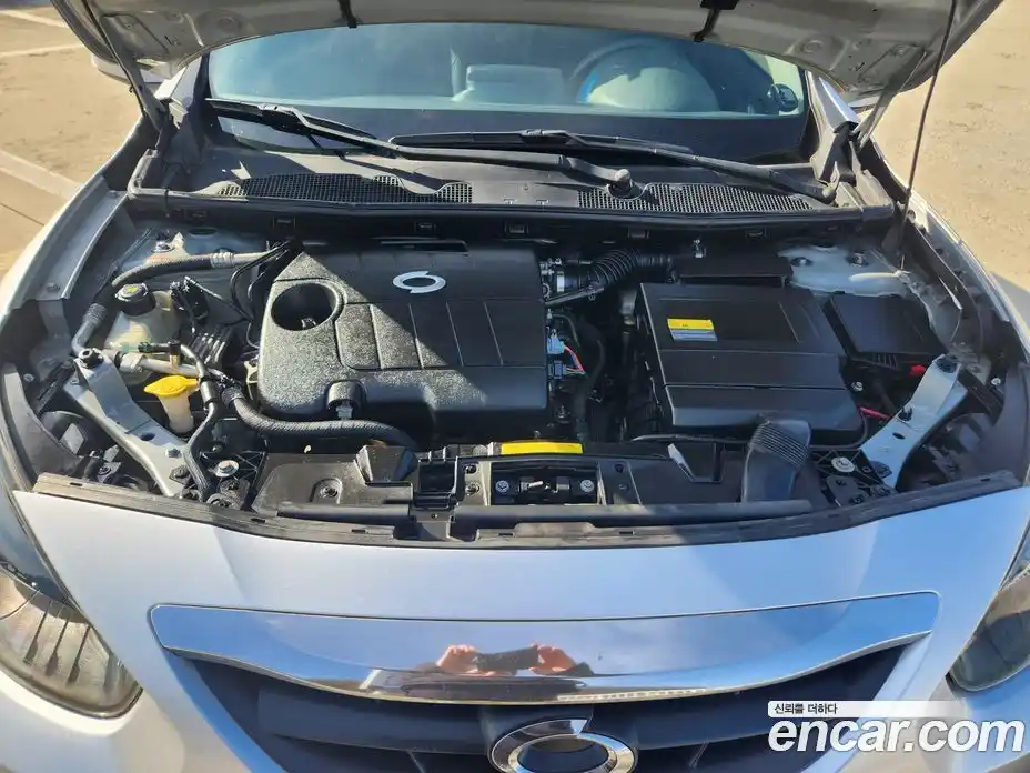 Renault SM3 2010 1.6 Автомат в Москве № 210016, фото 19