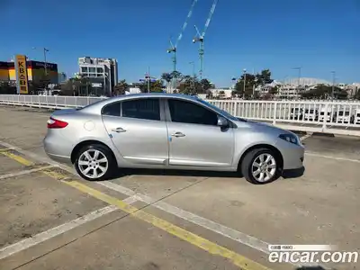 Renault SM3 2010 1.6 Автомат в Москве № 210016, миниатюра 8