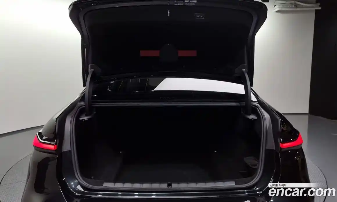 BMW 7-Series 2025 3.0 Автомат в Москве № 210165, фото 14