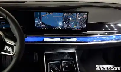 BMW 7-Series 2025 3.0 Автомат в Москве № 210165, миниатюра 4