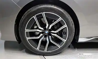 BMW 7-Series 2024 3.0 Автомат в Москве № 210362, миниатюра 3