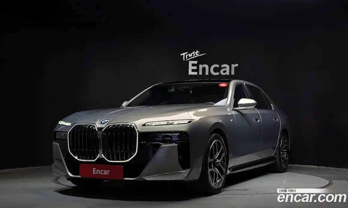 BMW 7-Series 2024 3.0 Автомат в Москве № 210362, фото 6