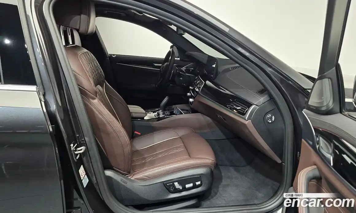 BMW 5-Series 2022 2.0 Автомат в Москве № 210853, фото 11