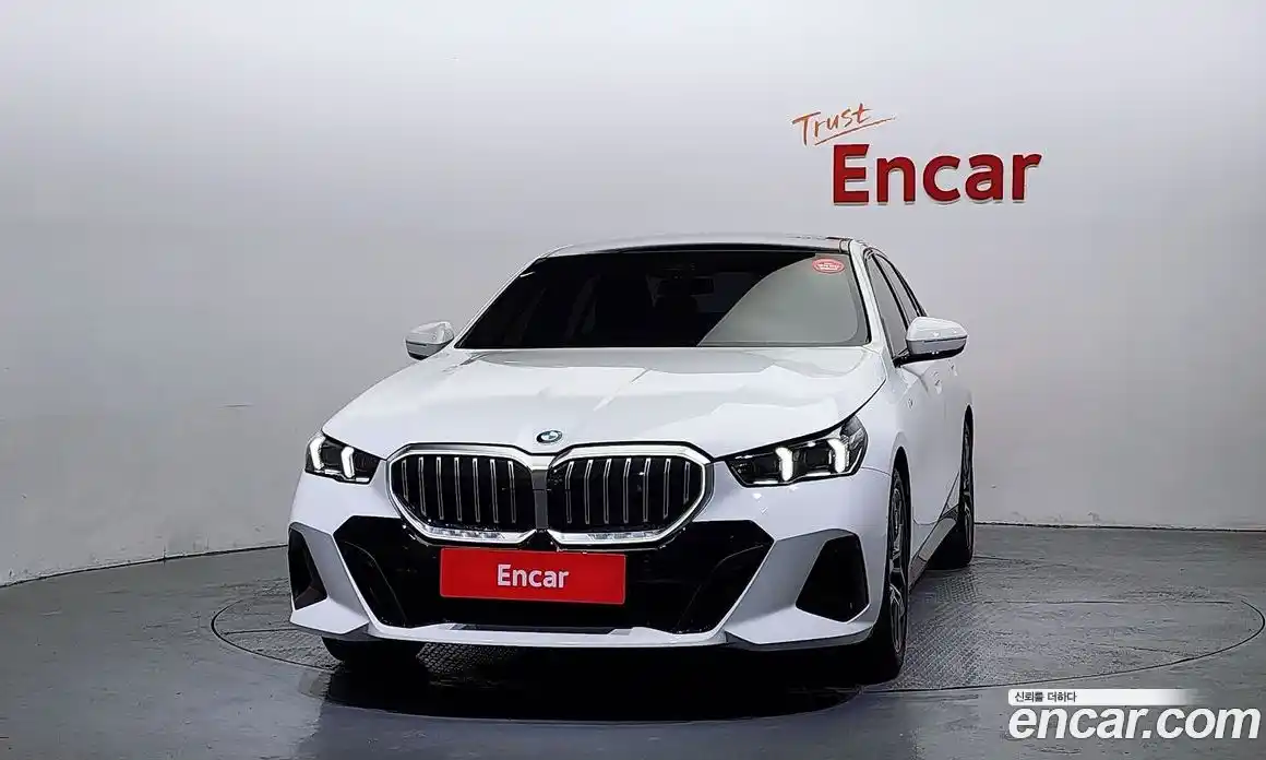 BMW 5-Series 2024 2.0 Автомат в Москве № 210926, фото 20