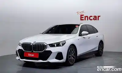 BMW 5-Series 2024 2.0 Автомат в Москве № 210926, миниатюра 3